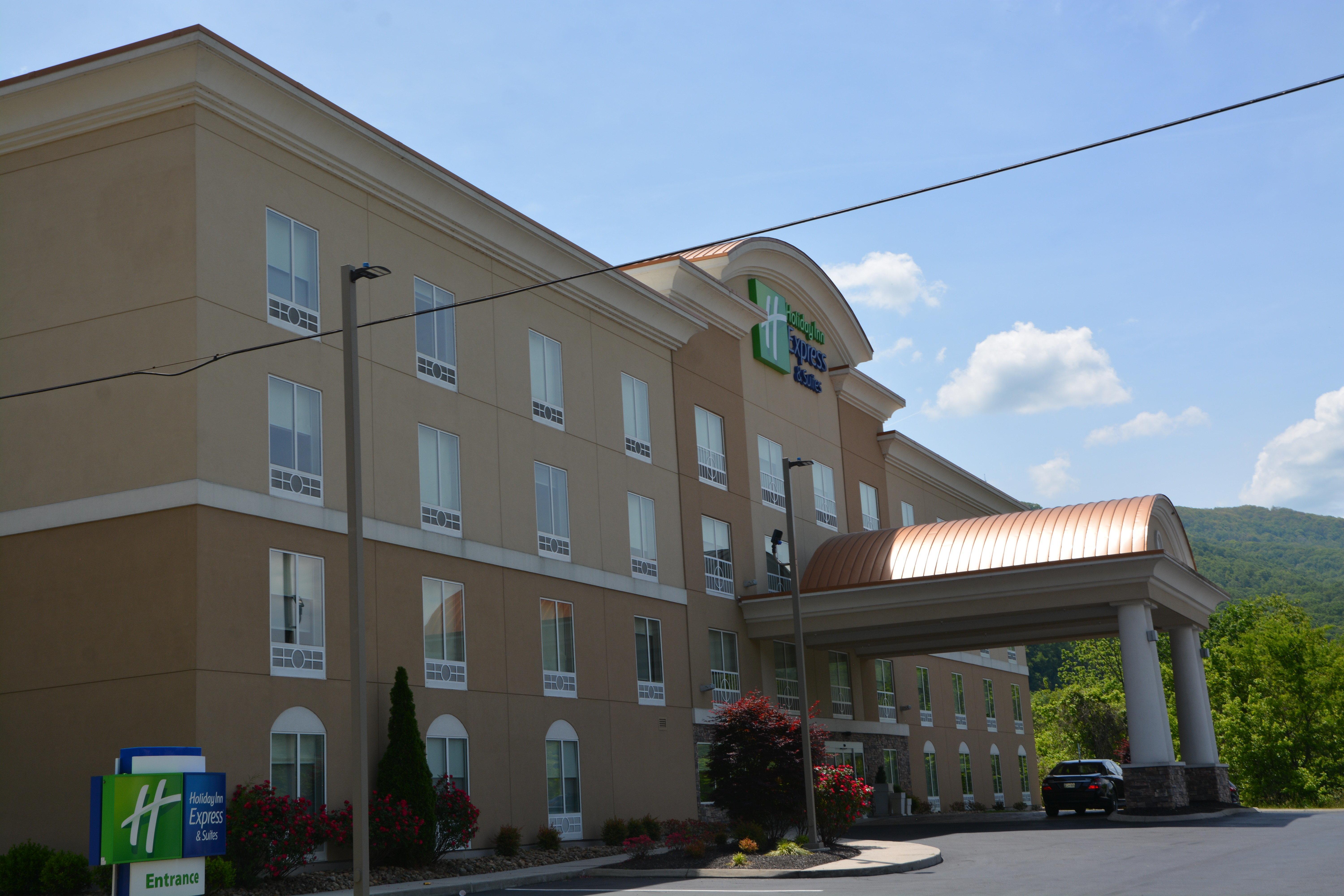 Holiday Inn Express & Suites Caryville, An Ihg Hotel Bagian luar foto