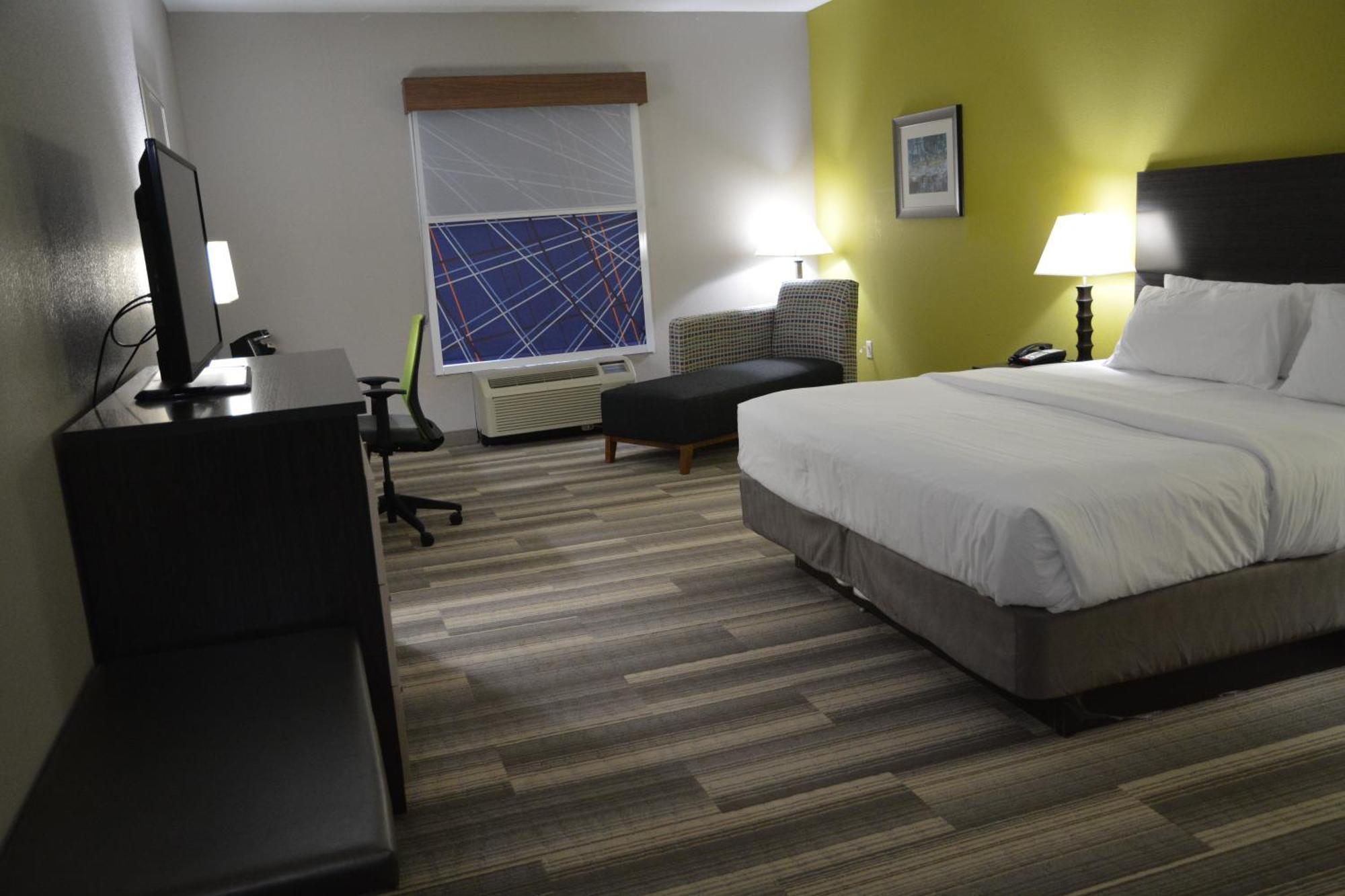 Holiday Inn Express & Suites Caryville By Ihg Bagian luar foto